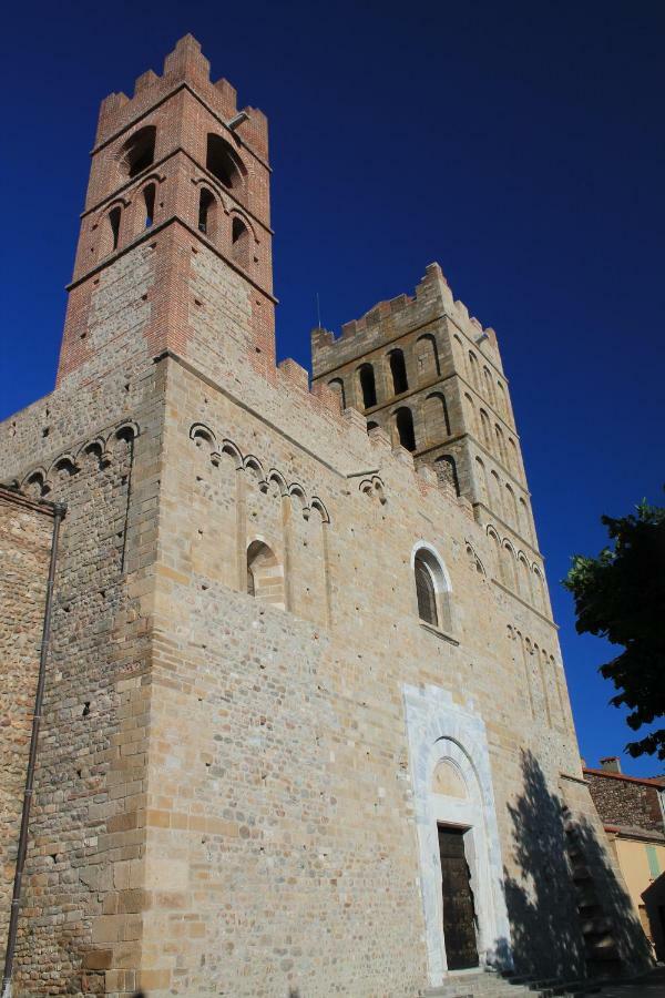 Maison Au Pied De La Cathedrale Эльн Экстерьер фото