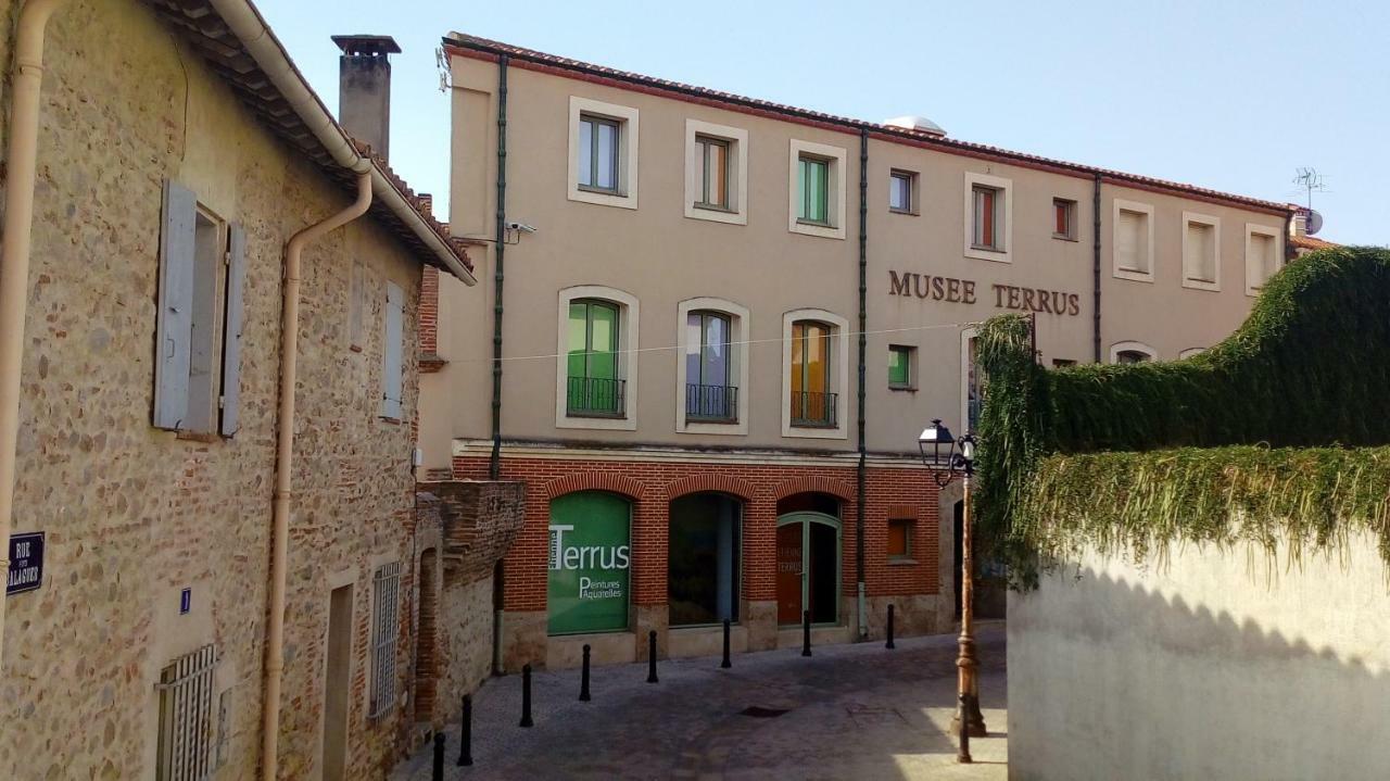 Maison Au Pied De La Cathedrale Эльн Экстерьер фото